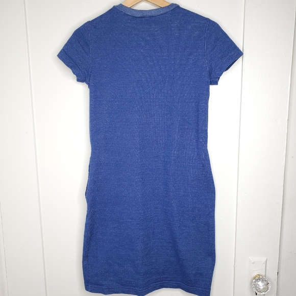 The North Face Dress T-shirt Style - Picture 7 of 9